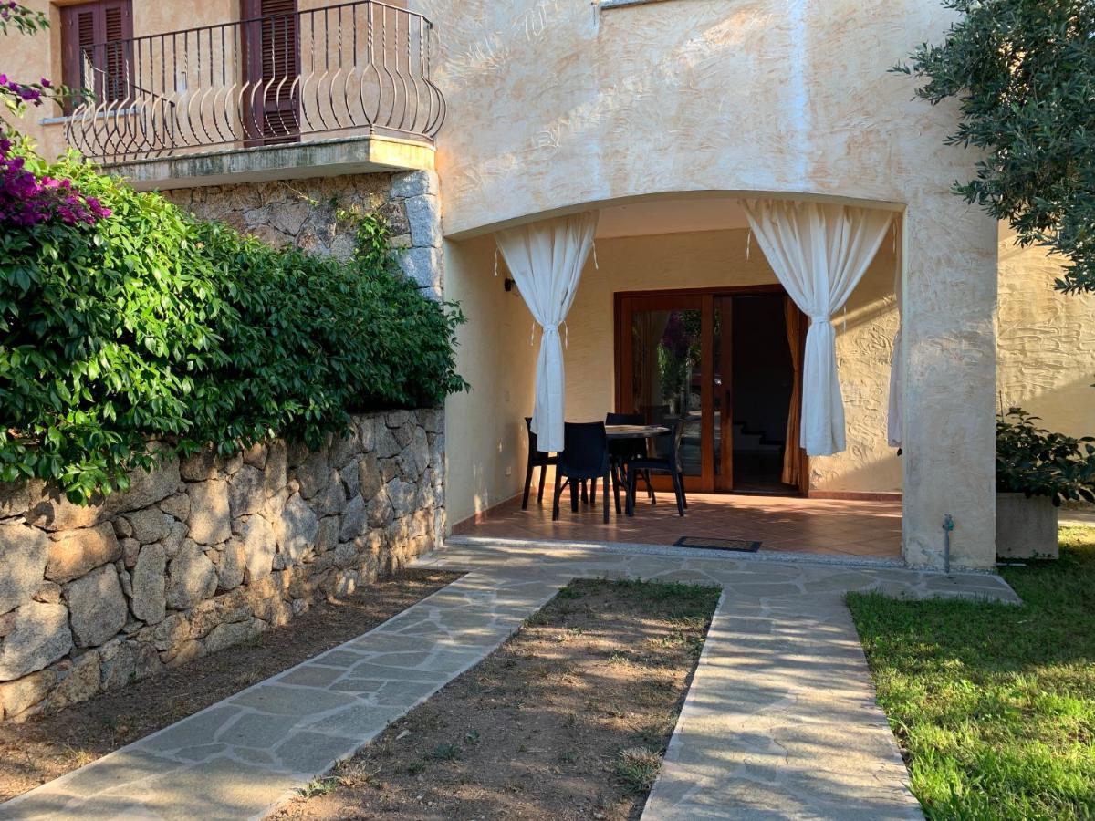 Villa Caposchiera Indipendente. San Teodoro  Exterior foto